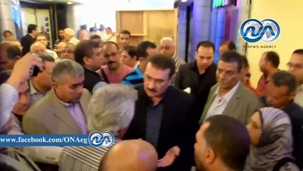 شاهد || وزير النقل ومحافظ الإسكندرية يتفقدا محطة قطار سيدي جابر