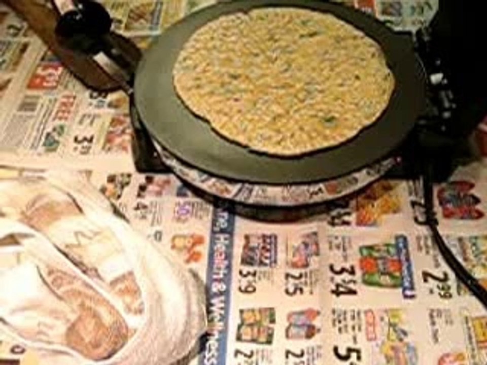 roti maker available in pakistan call 03029222466