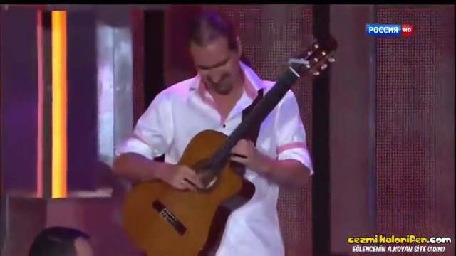 Elektro Gitar Dublajlı Klasik Gitar