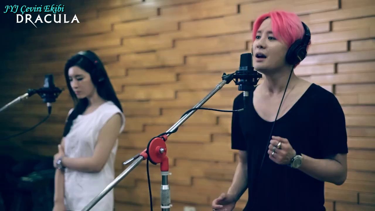 [Türkçe Altyazılı] Kim Junsu & Jung Sunah - Loving You Keeps Me Alive (Dracula MV)