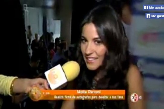 Maite Perroni realizó firma de autografos de EDL Deluxe