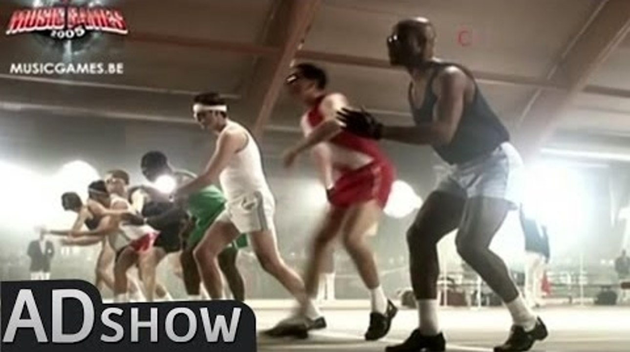 Moonwalk competition: Tribute to Michael Jackson