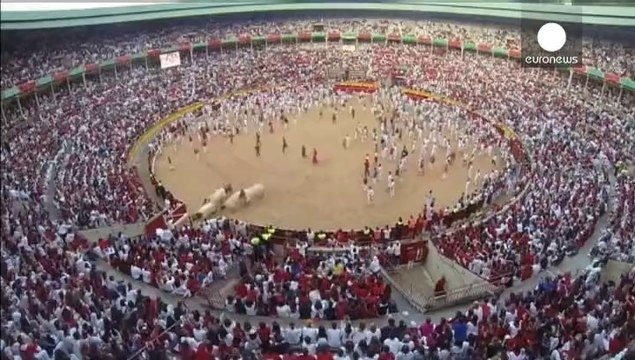 Dernier lâcher de taureaux des fêtes de la San Fermin
