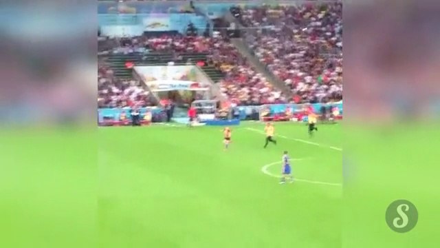 Streaker interrompt la final de coupe du monde de football Allemagne - Argentine!