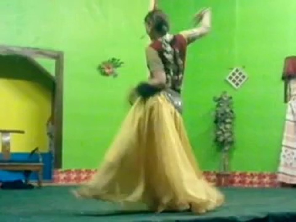 mere dholna sun anmol wafa stage artitist Lahor