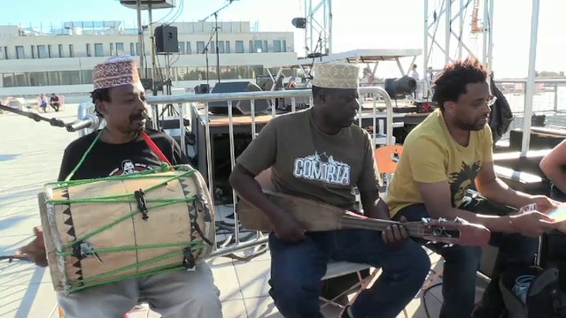 La Grande Tournée 2014 - Radio Nova (REPLAY)