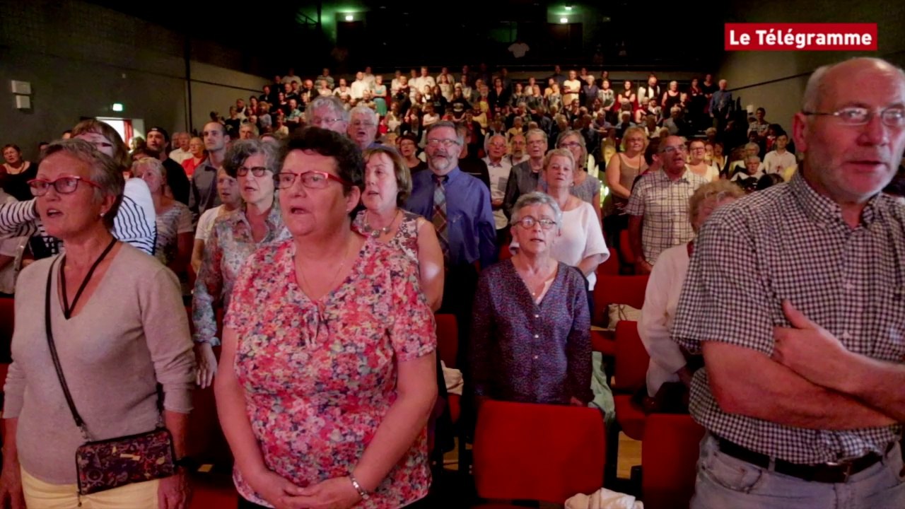 Landerneau. Les chorales de Concarneau-Plomelin championnes de Bretagne