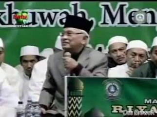KH.Musthofa Bisyri Maulid Wattalim Riyadlul Jannah Di Malang