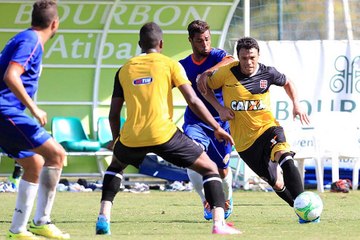 Gladiador vem aí! Feliz, Adilson valoriza estreia de Kléber