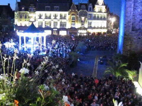 Le 14 Juillet sur la Grand-Place de Béthune.