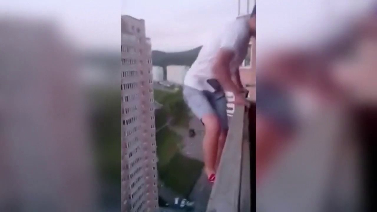 Salut, je suis fou !