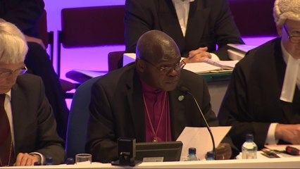 Historic Church of England vote approves women bishops