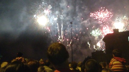 Feu d'artifice au Mans