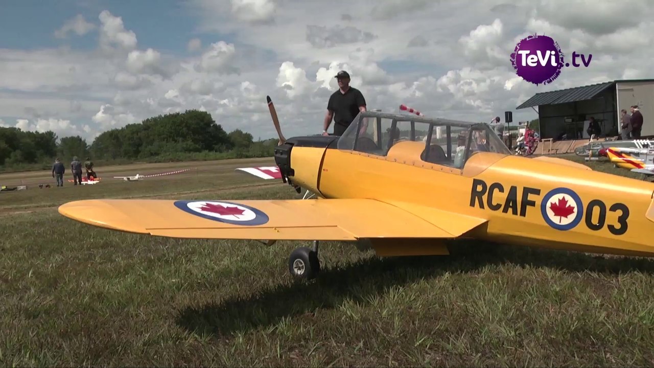 Meeting aeromodélisme Lessay [TéVi] 14_07_15