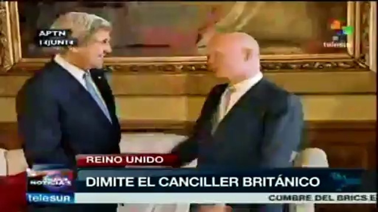 Dimite el canciller británico William Hague