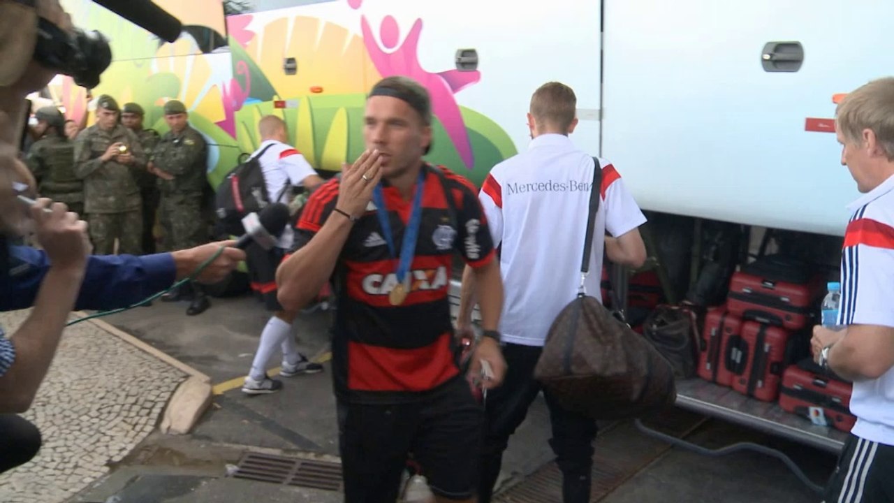 Poldis persönliches WM-Mitbringsel