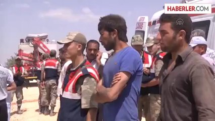 Sulama kanalına düşen sürücü kayboldu -