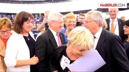 Yeni AB Komisyonu Başkanı Juncker oldu -