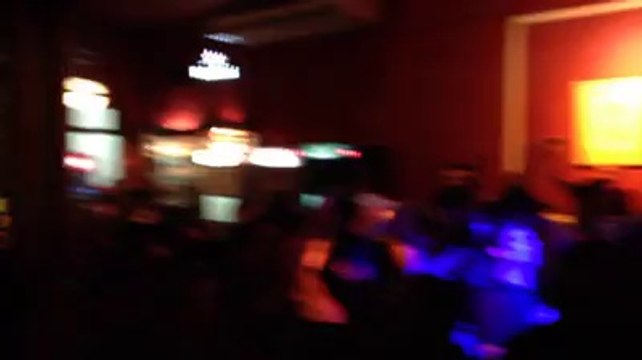 Mil goals mil goals mil goals, só Pelé só Pelé, Maradona cherador ... Voir la traduction