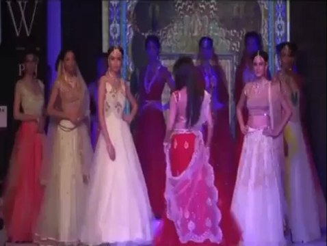 Chitrangada walks the ramp at IIJW