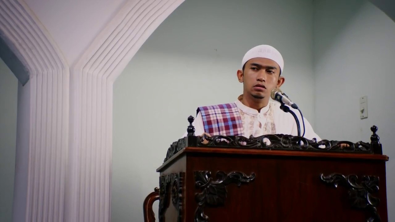 Hijrah Cinta Trailer (2014)