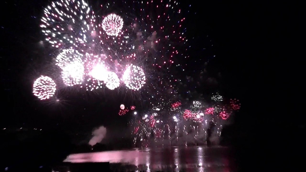 Feu d'artifice Dijon 14 Juillet 2014