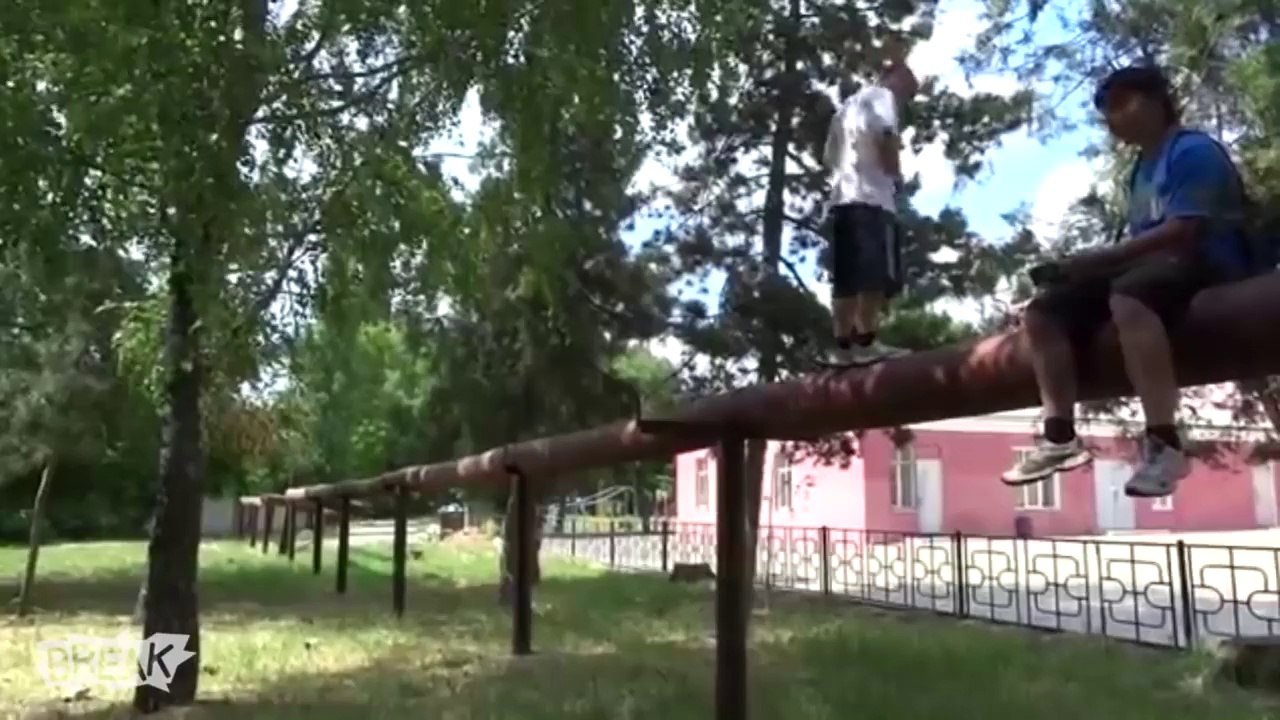 Compilation de gros FAIL et gamelles... Et ça pique.