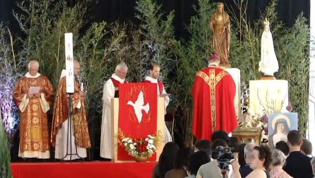 Diocèse en fête : chants communion, consécration et à Marie