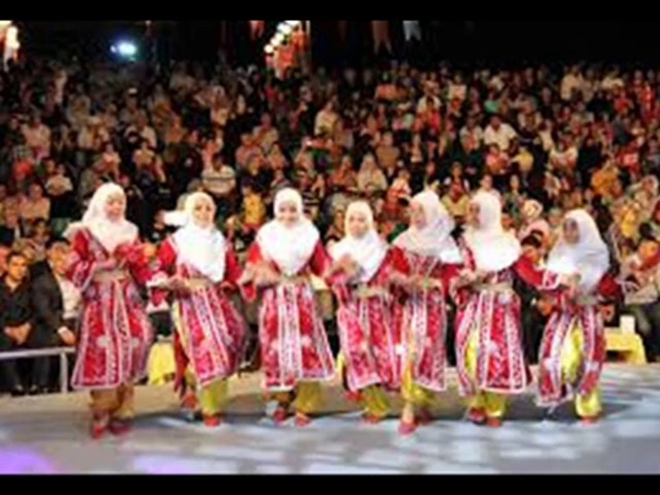 YILDIZ DEMİRKOL SAVAŞ-yıldızlıtürküler-GARANFİL ESTİ NEDİM