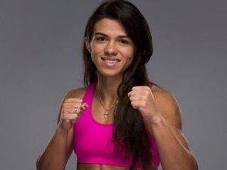Antes de estreia, Gadelha confessa:'Prefiro treinar com homens'
