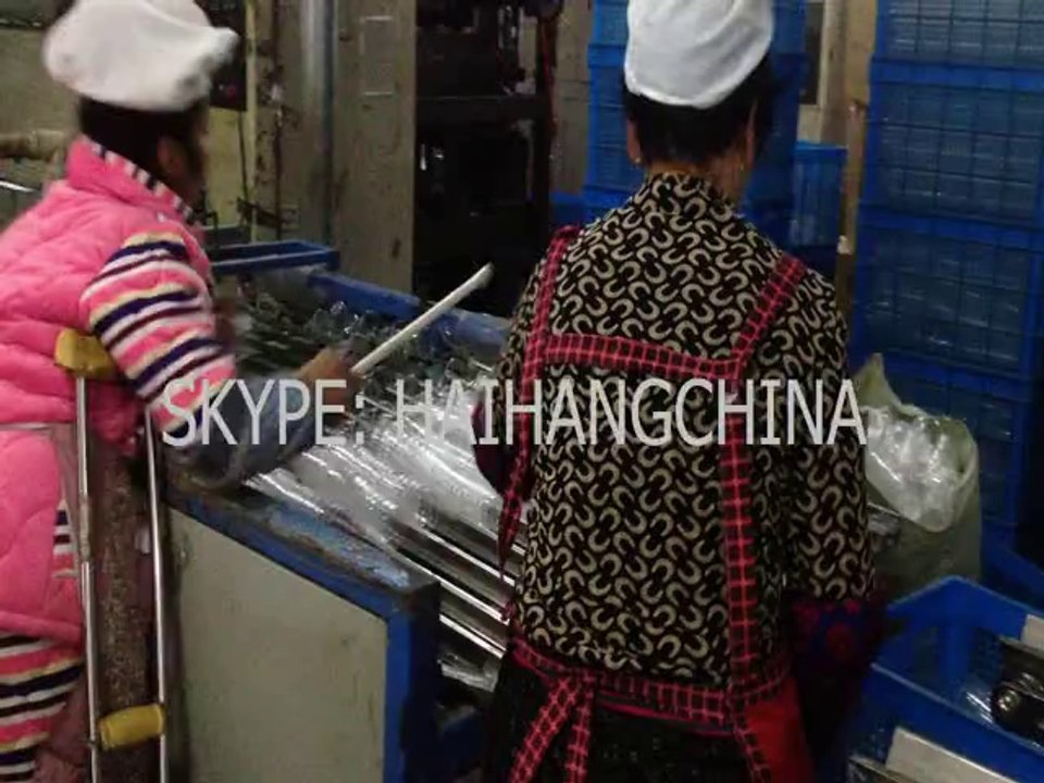 塑料杯包装机 plastic cup stacking counting packaging machine