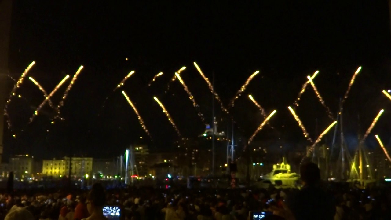 feu d'artifice marseille 11