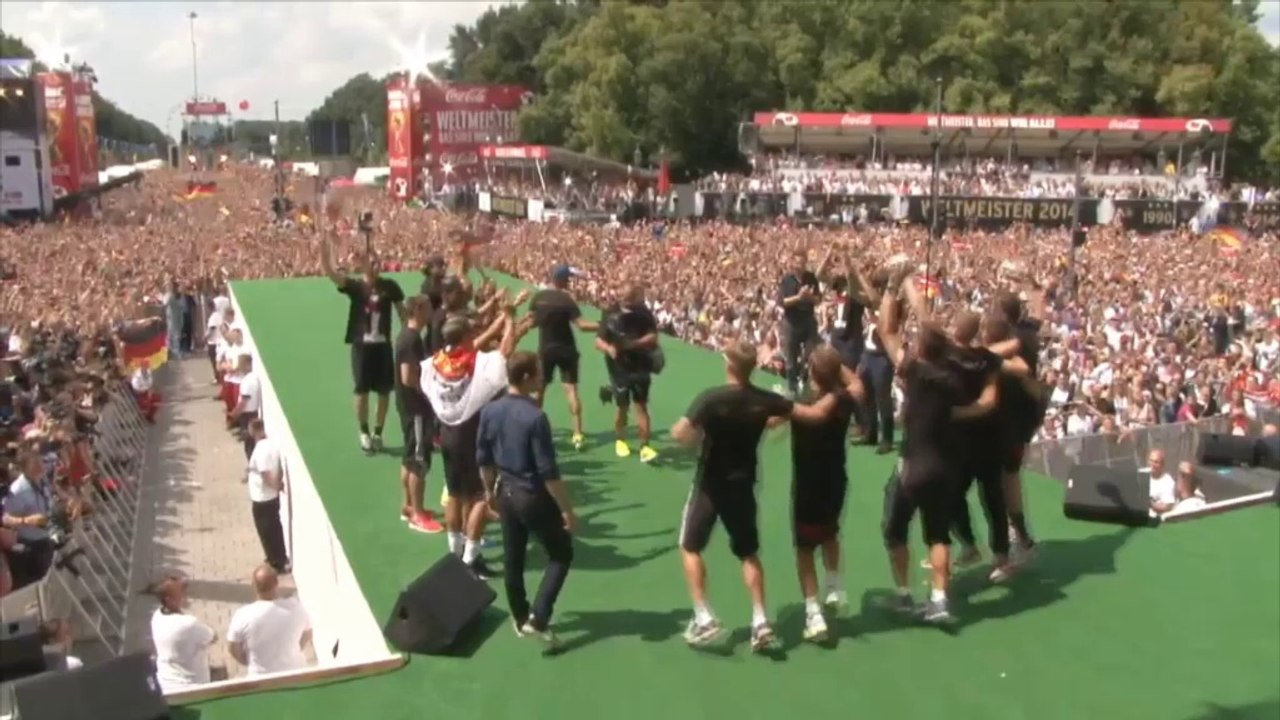 WM-Helden tanzen: "So gehn' die Gauchos, ..."