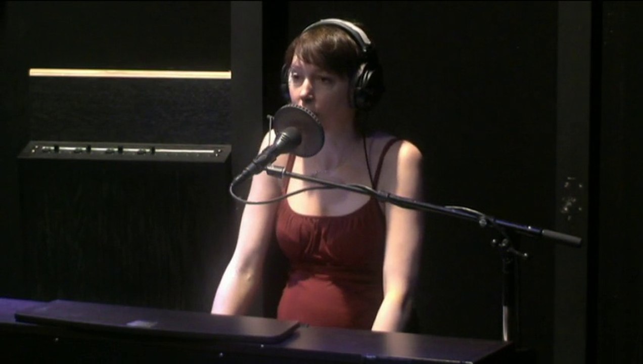 LIVE - Jeanne Cherhal : "J'ai faim"