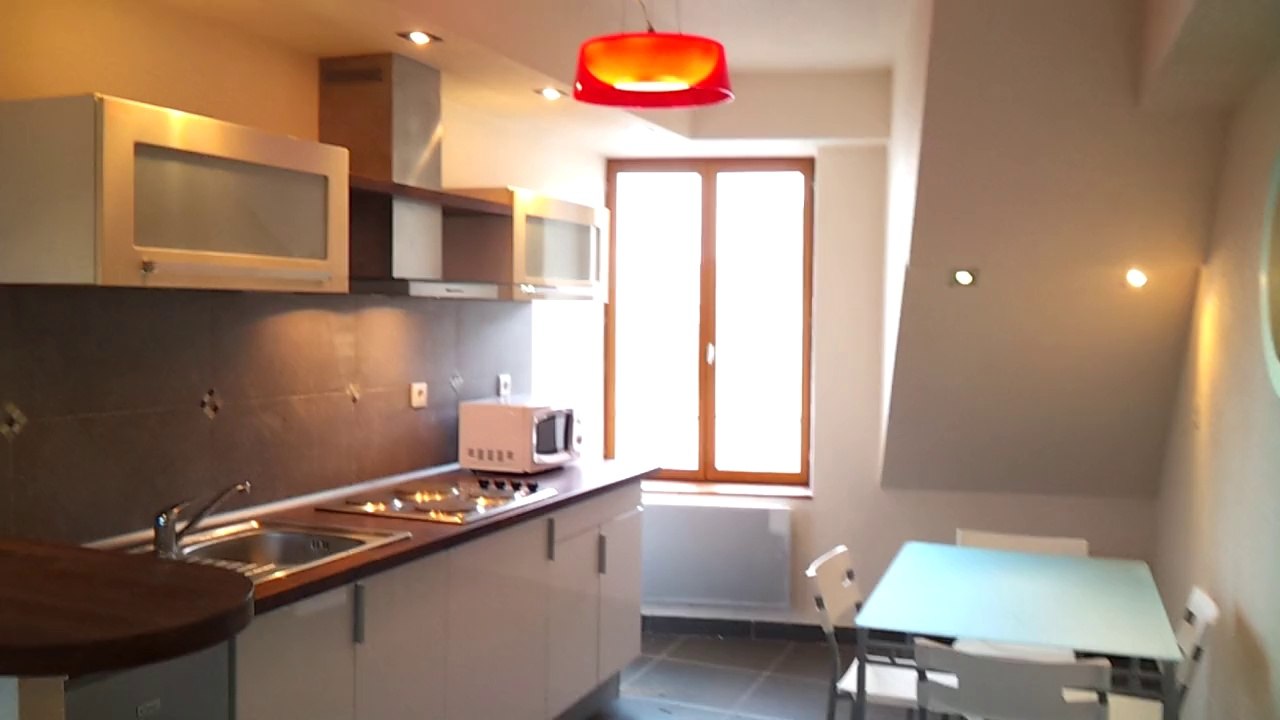 F2 refait à neuf à louer pas cher à Montluçon - location particulier sans frais !!!