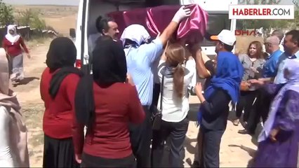 İdil'de Öldürülen Kadını, Son Yolculuğuna Kadınlar Uğurladı