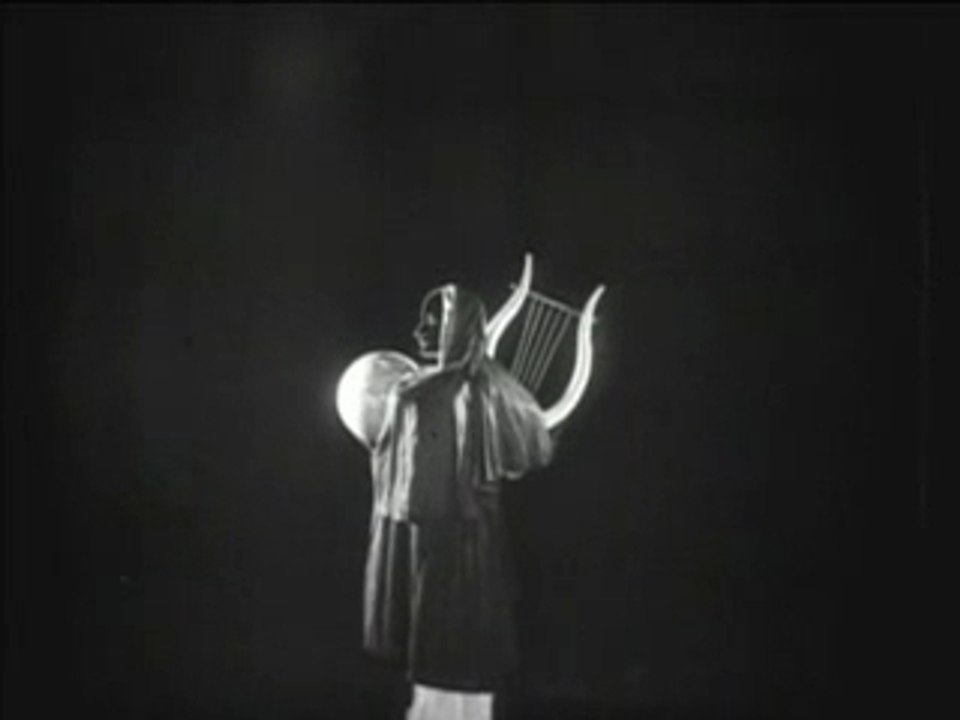 Cocteau's "Blood Of A Poet" The Trailer