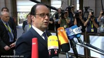 Hollande llega a la cumbre de jefes de Estado