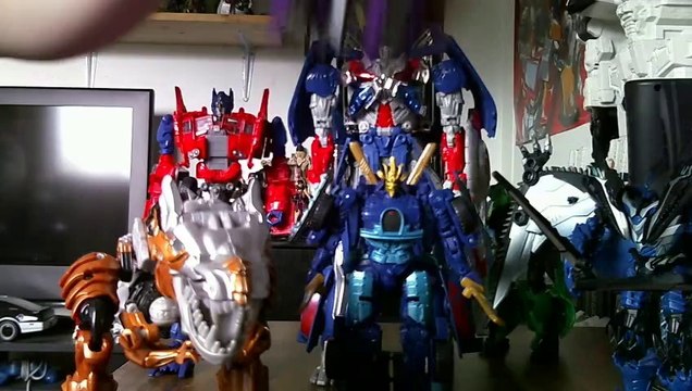 Optimus Prime Age of Extinction Leader class