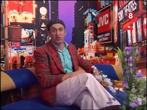 staroetv.su Банка комиксов. Премьер-парад (БТ, 2000)