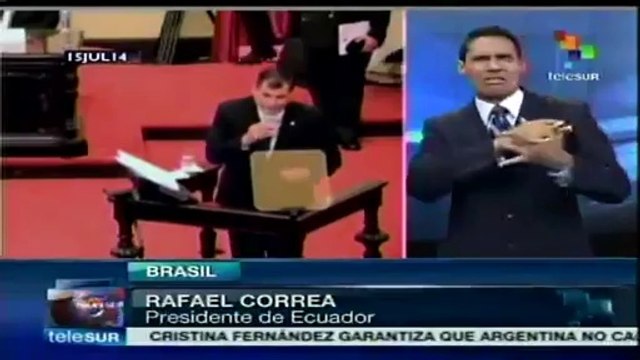 Latinoamérica debe poner límites al capital especulativo: Correa