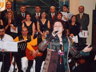 YILDIZ DEMİRKOL SAVAŞ-yıldızlıtürküler-ALİM DERESİNİN DELİK TAŞLARI