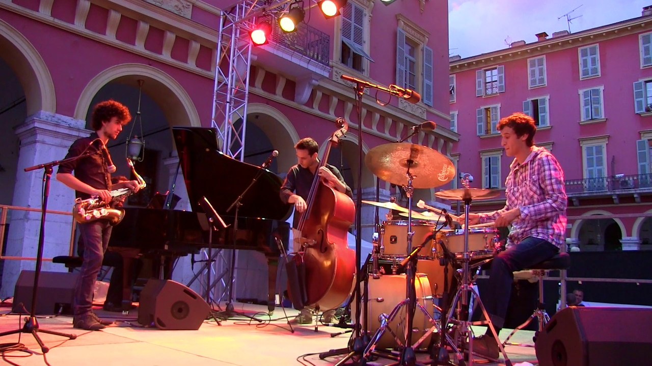 Pierre Marcus 4tet "La Sieste" Tremplin Nice Jazz Festival 2014 - 2/5