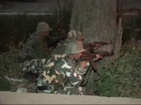 Live Video of Indian Army Encounter a Terrorist in Jammu and Kashmir