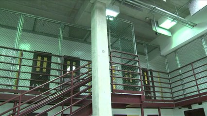 6 presos de Guantánamo van a Uruguay