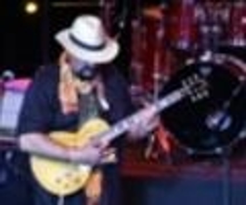 Steven Seagal, İstanbul'da konser verdi