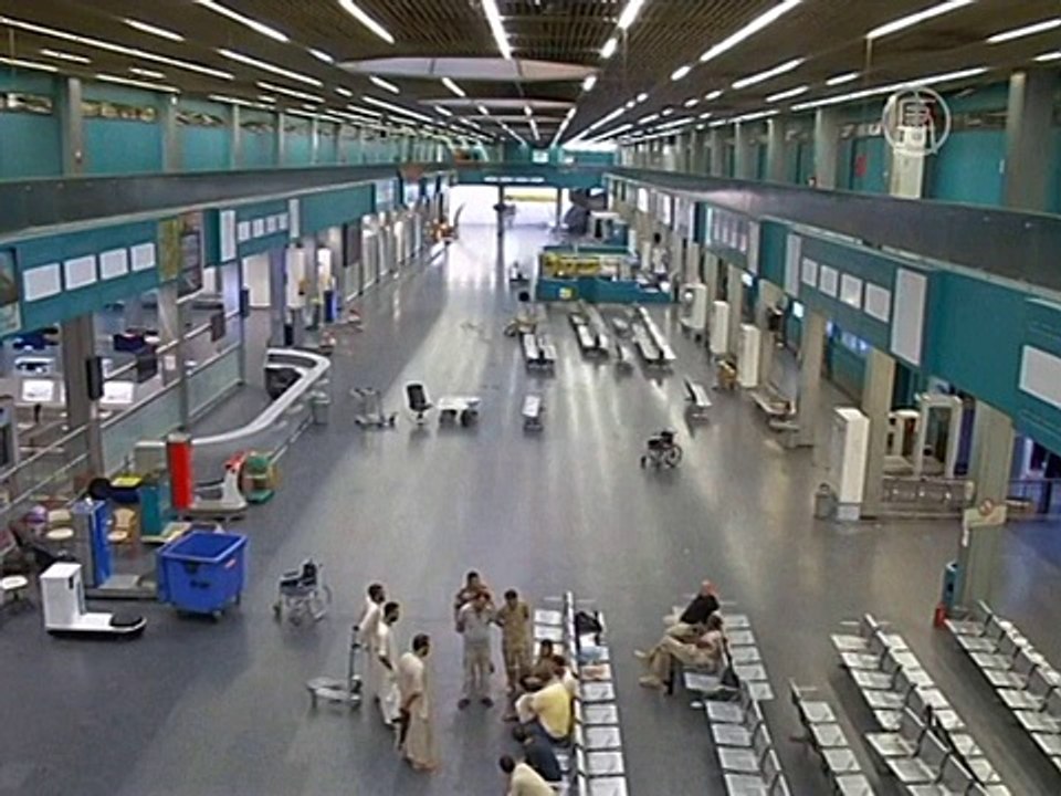 В аэропорту Ливии разбомбили 20 самолётов