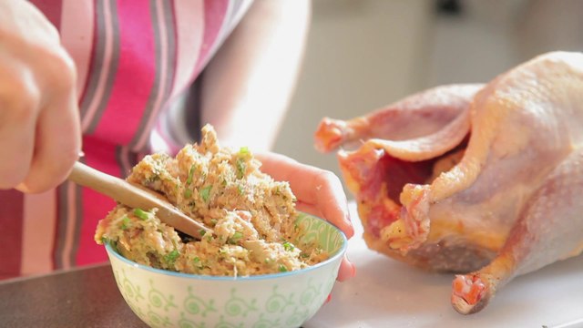 Comment farcir une volaille ? - Vie Pratique Gourmand
