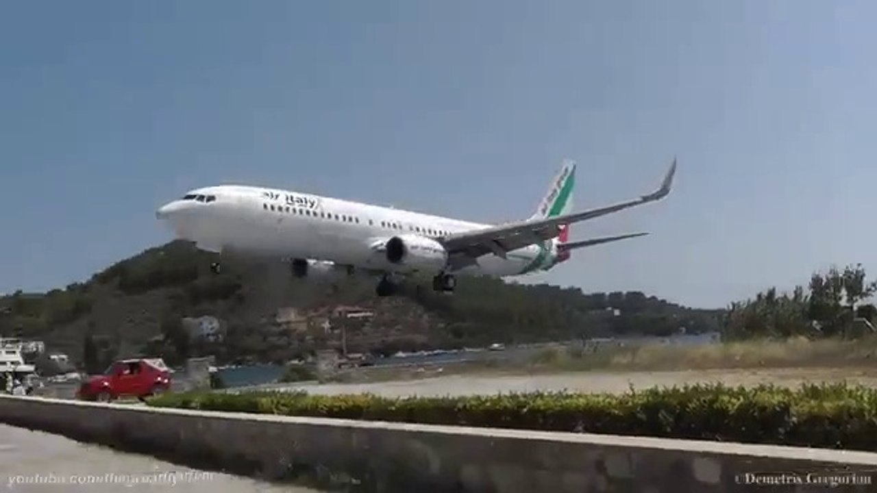 world lowest landing..