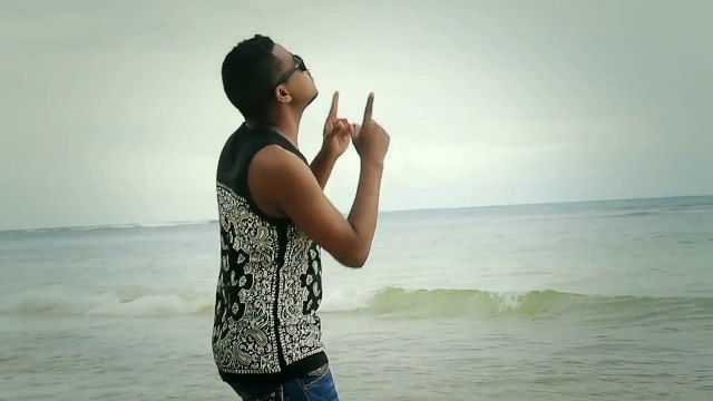 ONE LIO - Lavitry (gasy - malagasy)